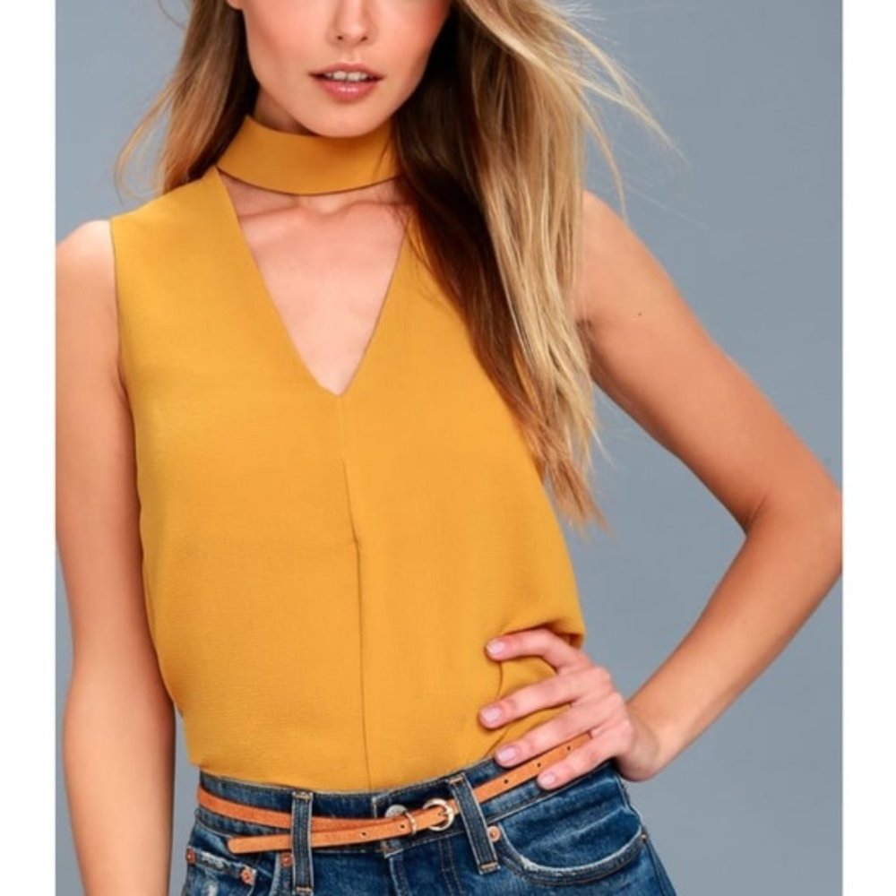 Lulu's Mustard Yellow Cutout Mock Neck NWOT